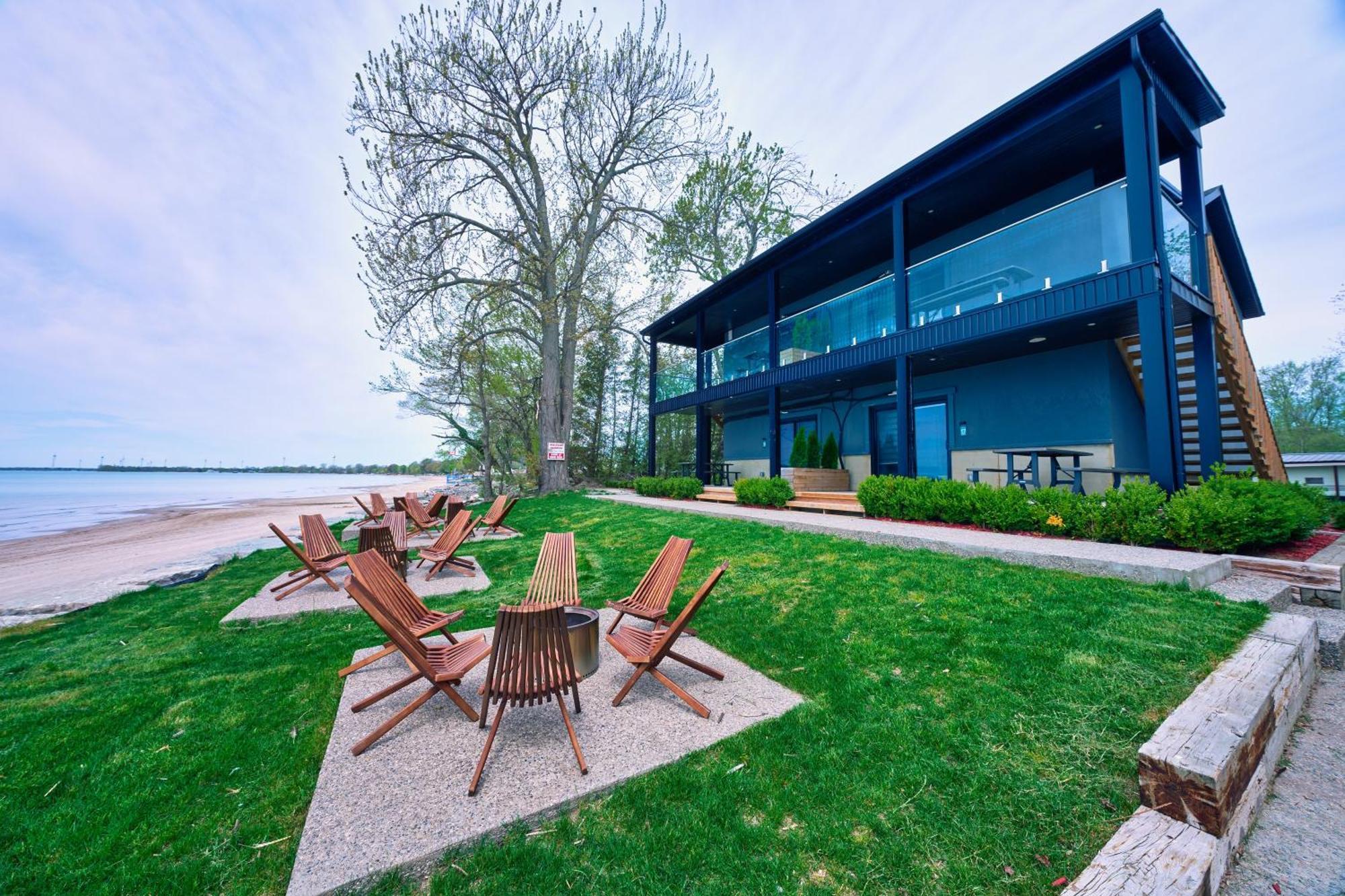 The Long Beach Resort - Beachfront Cottages & Townhouse Suites Wainfleet Ngoại thất bức ảnh