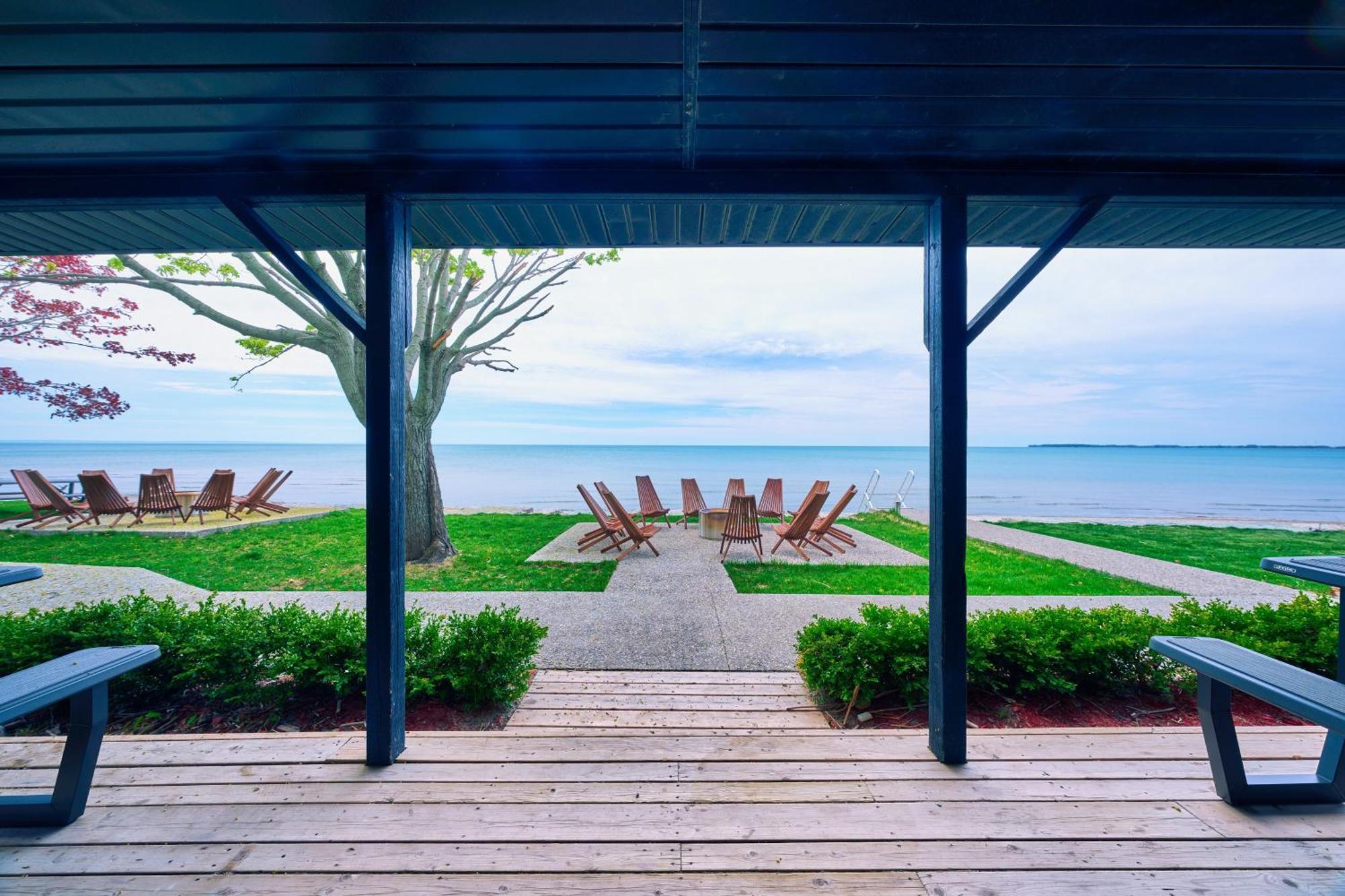 The Long Beach Resort - Beachfront Cottages & Townhouse Suites Wainfleet Ngoại thất bức ảnh