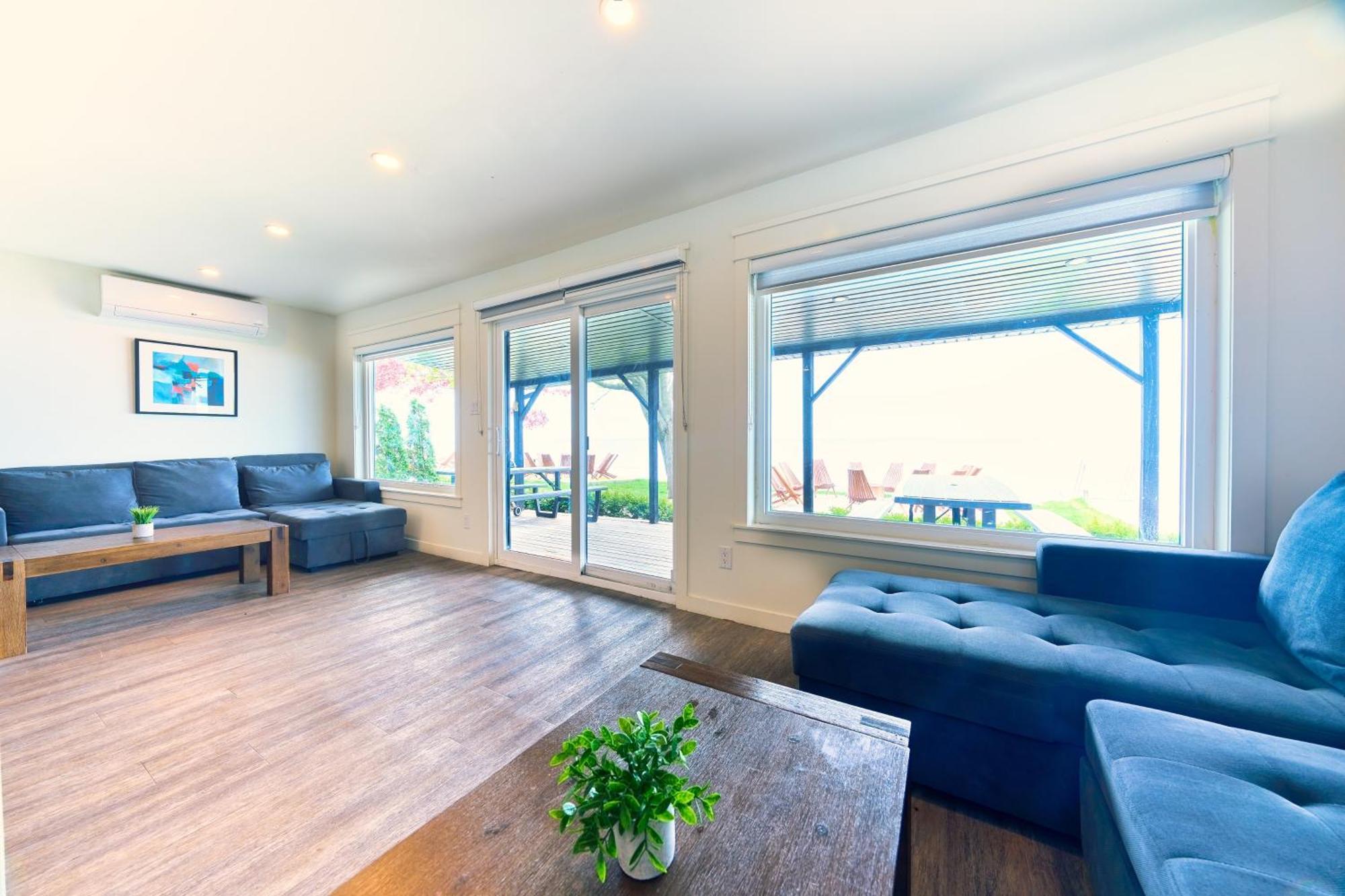 The Long Beach Resort - Beachfront Cottages & Townhouse Suites Wainfleet Ngoại thất bức ảnh